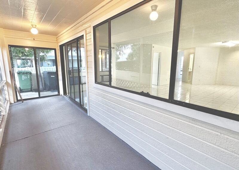 SPACIOUS 3 BEDROOM 2.5 BATH HOME IN KAIMUKI W/2 CAR GARAGE property image