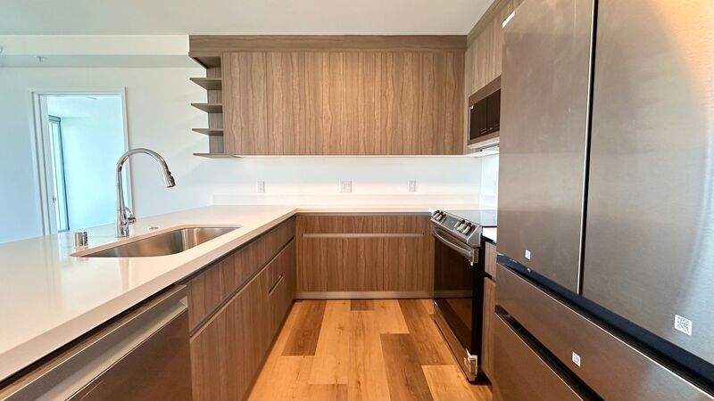 BRAND NEW 2 BED/2 BATH/2 PRKG with LANAI & W/D IN THE PARK ON KEEAUMOKU (Ala Moana) property image