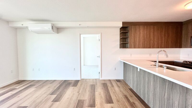 BRAND NEW 2 BED/2 BATH/2 PRKG with LANAI & W/D IN THE PARK ON KEEAUMOKU (Ala Moana) property image