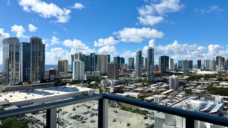 BRAND NEW 2 BED/2 BATH/2 PRKG with LANAI & W/D IN THE PARK ON KEEAUMOKU (Ala Moana) property image