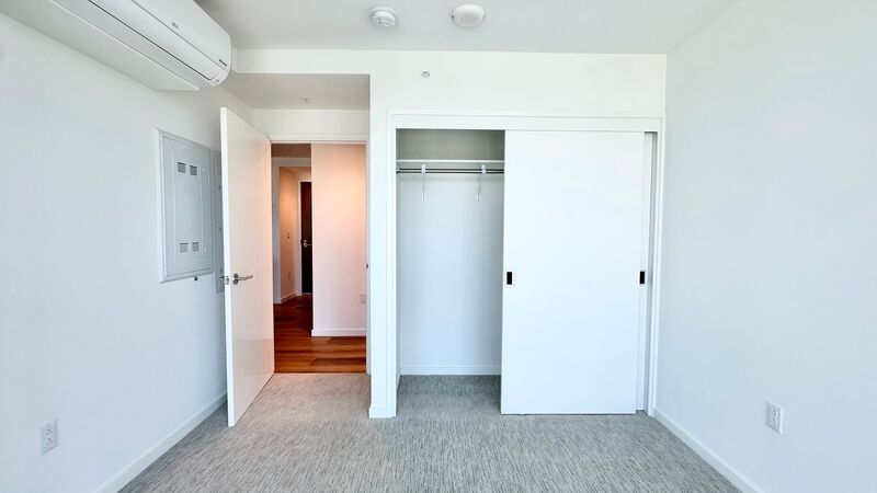 BRAND NEW 2 BED/2 BATH/2 PRKG with LANAI & W/D IN THE PARK ON KEEAUMOKU (Ala Moana) property image