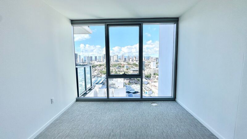 BRAND NEW 2 BED/2 BATH/2 PRKG with LANAI & W/D IN THE PARK ON KEEAUMOKU (Ala Moana) property image