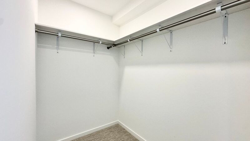 BRAND NEW 2 BED/2 BATH/2 PRKG with LANAI & W/D IN THE PARK ON KEEAUMOKU (Ala Moana) property image