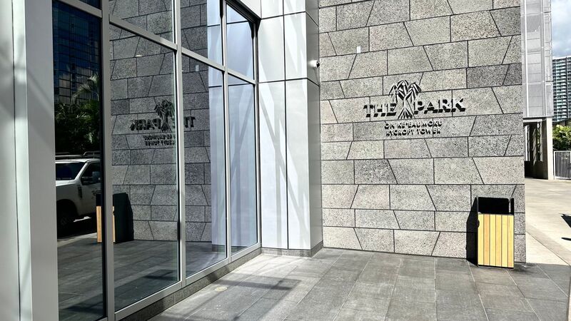 BRAND NEW 2 BED/2 BATH/2 PRKG with LANAI & W/D IN THE PARK ON KEEAUMOKU (Ala Moana) property image