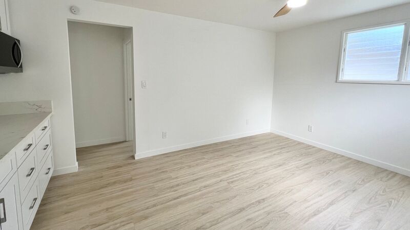 BEAUTIFULLY REMODELED 1 BEDROOM 1 BATH UNIT IN KANEOHE! property image