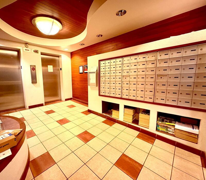 Spacious 1 BED/1 BATH/1 Assigned Parking with LANAI in 1013 Prospect (Punchbowl) property image