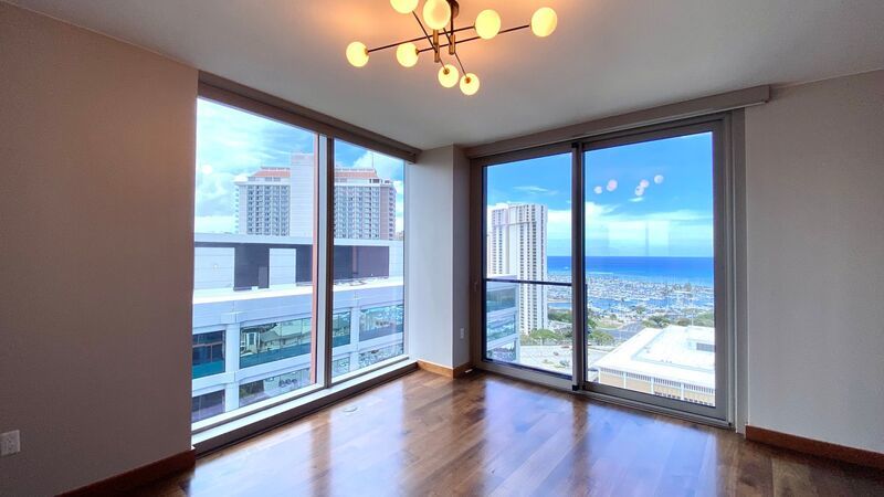 Lowest Priced 2-Bed Unit in ONE Ala Moana!!! PENTHOUSE 2 BED/2BATH with Ocean & Mountain Views! property image