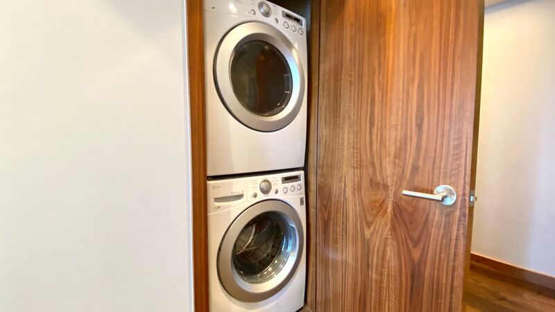 Lowest Priced 2-Bed Unit in ONE Ala Moana!!! PENTHOUSE 2 BED/2BATH with Ocean & Mountain Views! property image