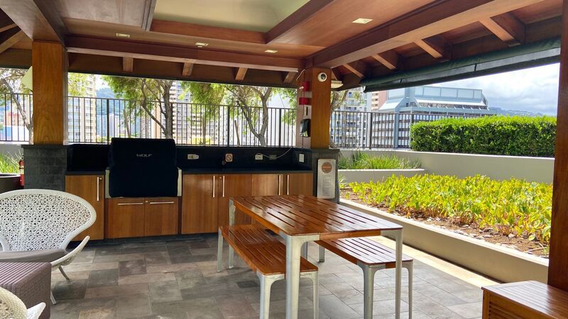 Lowest Priced 2-Bed Unit in ONE Ala Moana!!! PENTHOUSE 2 BED/2BATH with Ocean & Mountain Views! property image