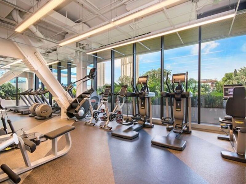 Lowest Priced 2-Bed Unit in ONE Ala Moana!!! PENTHOUSE 2 BED/2BATH with Ocean & Mountain Views! property image