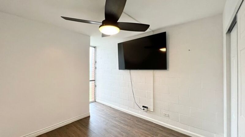 AVAILABLE NOW! Spacious 3-Bedroom, 2-Bath Corner-end Split-level Unit in Kaneohe with 1 Assigned Parking Stall property image