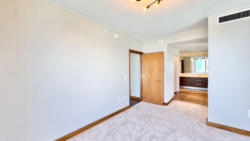 Lowest Priced 2-Bed Unit in ONE Ala Moana!!! PENTHOUSE 2 BED/2BATH with Ocean & Mountain Views! property image