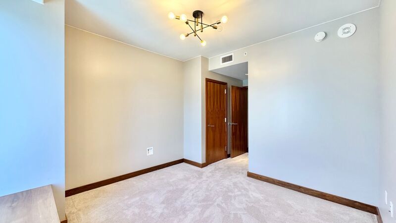 Lowest Priced 2-Bed Unit in ONE Ala Moana!!! PENTHOUSE 2 BED/2BATH with Ocean & Mountain Views! property image