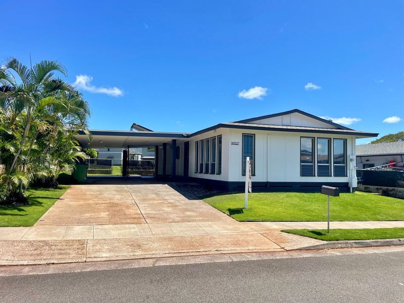 Newly Renovated 5BR/2BA Home – Move-In Ready in Pearl City property image