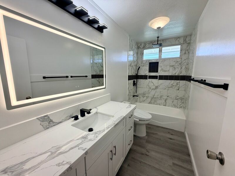 Newly Renovated 5BR/2BA Home – Move-In Ready in Pearl City property image