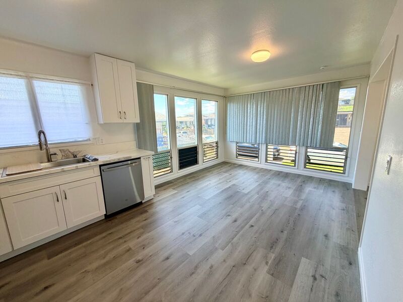 Newly Renovated 5BR/2BA Home – Move-In Ready in Pearl City property image