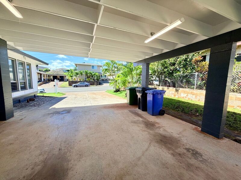 Newly Renovated 5BR/2BA Home – Move-In Ready in Pearl City property image