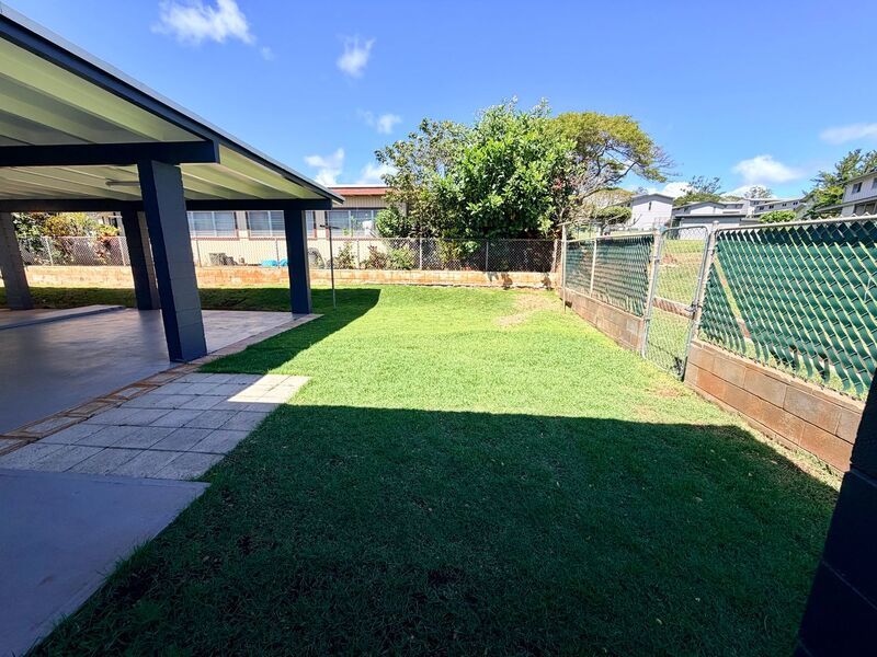 Newly Renovated 5BR/2BA Home – Move-In Ready in Pearl City property image