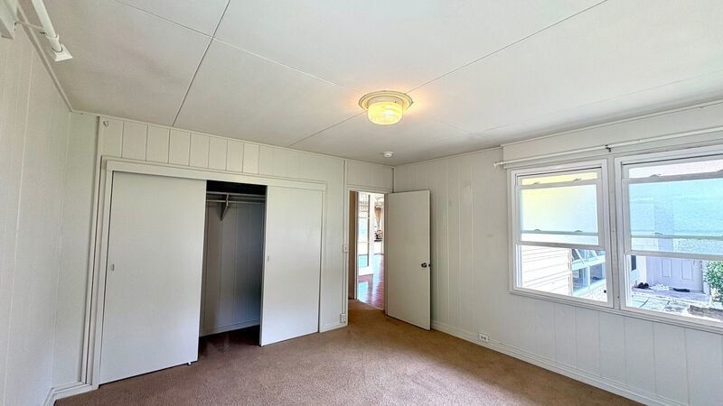 Available Now!! 3 BED/2.5BA + Large Carport, Yard!! property image