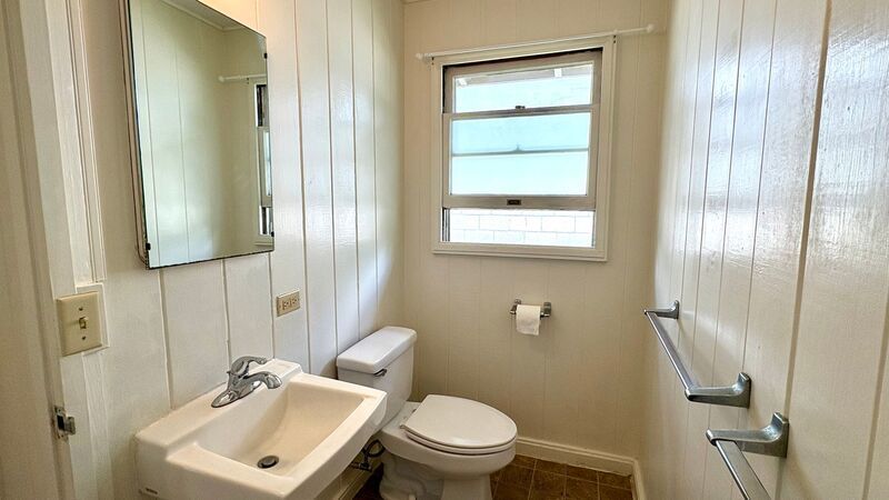 Available Now!! 3 BED/2.5BA + Large Carport, Yard!! property image