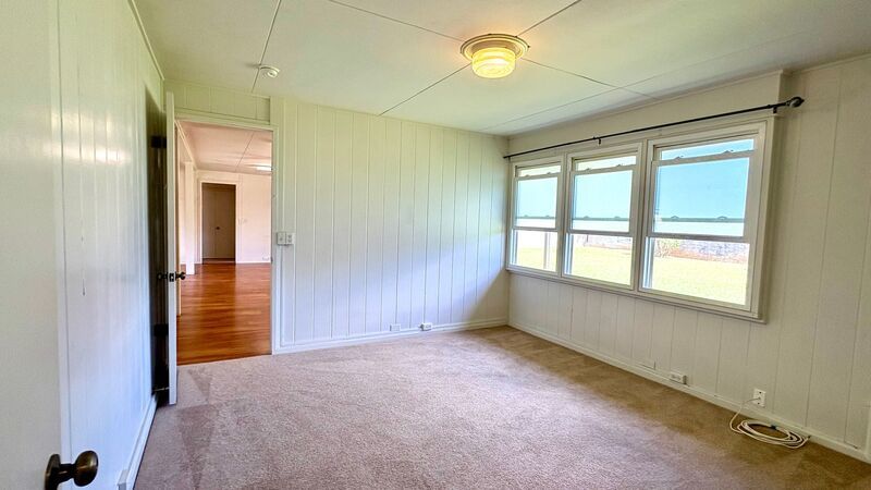 Available Now!! 3 BED/2.5BA + Large Carport, Yard!! property image