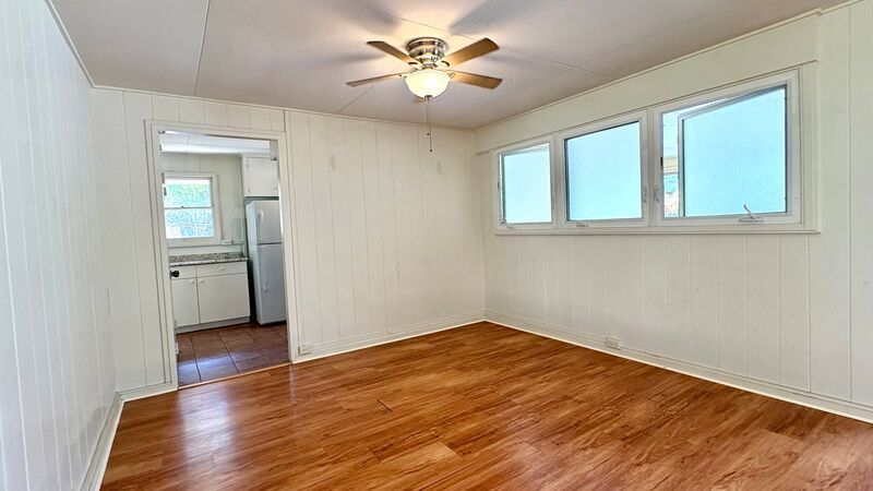 Available Now!! 3 BED/2.5BA + Large Carport, Yard!! property image
