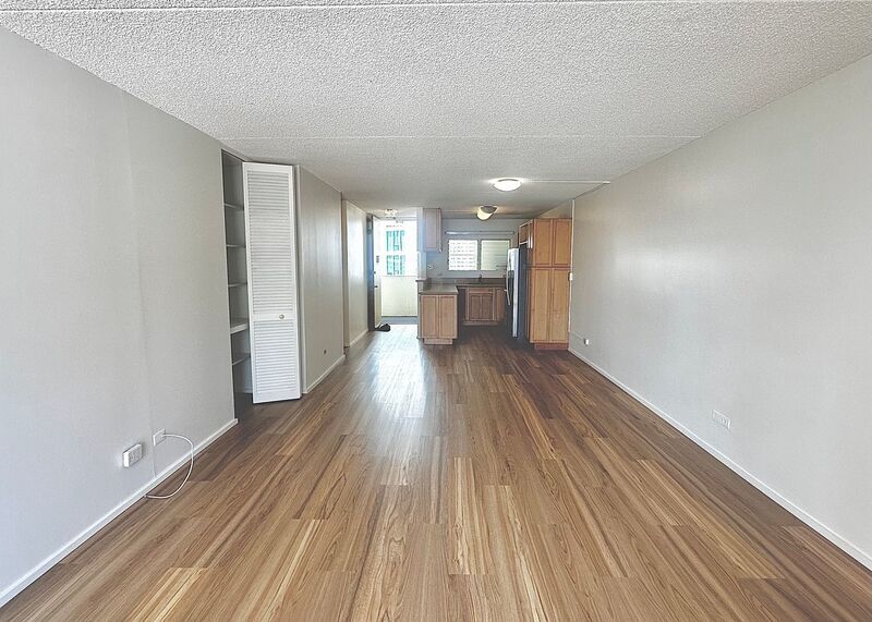 CONVENIENTY LOCATED AND SPACIOUS 2BD/2BA CONDO UNIT - WAIKIKI (NEWLY RENOVATED) property image