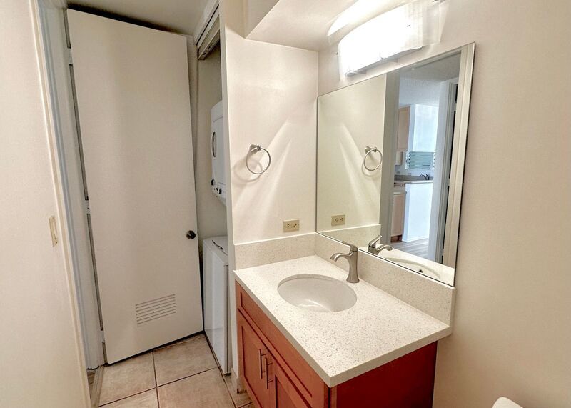 CONVENIENTY LOCATED AND SPACIOUS 2BD/2BA CONDO UNIT - WAIKIKI (NEWLY RENOVATED) property image