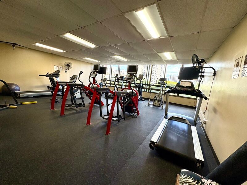 Available Now- 1 BED/1 BATH/2 PRKG in Chateau Waikiki! ALL Utilities Included, 6 Mo. Lease, Fully Furnished property image