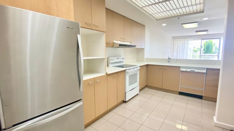 Spacious 2 Bedroom, 2 Bath, with 2 Parking Stalls - Kalele Kai in Hawaii Kai property image