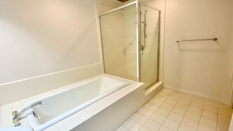 Spacious 2 Bedroom, 2 Bath, with 2 Parking Stalls - Kalele Kai in Hawaii Kai property image