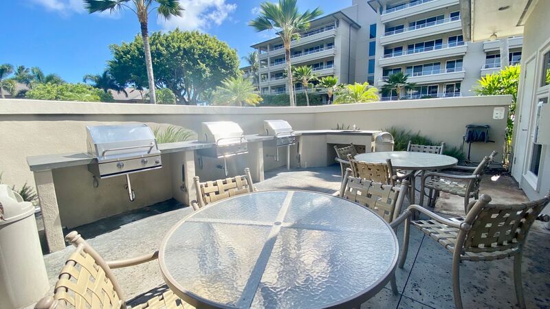 Spacious 2 Bedroom, 2 Bath, with 2 Parking Stalls - Kalele Kai in Hawaii Kai property image
