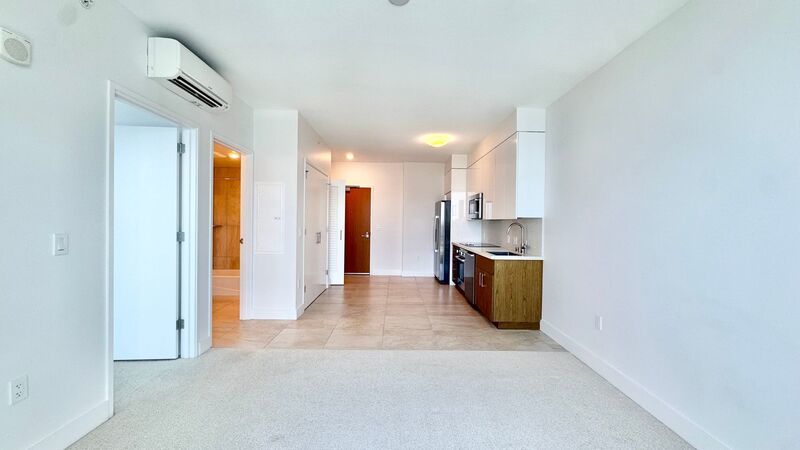 HIGH FLOOR 1 BED/1 BATH IN AZURE ALA MOANA! property image