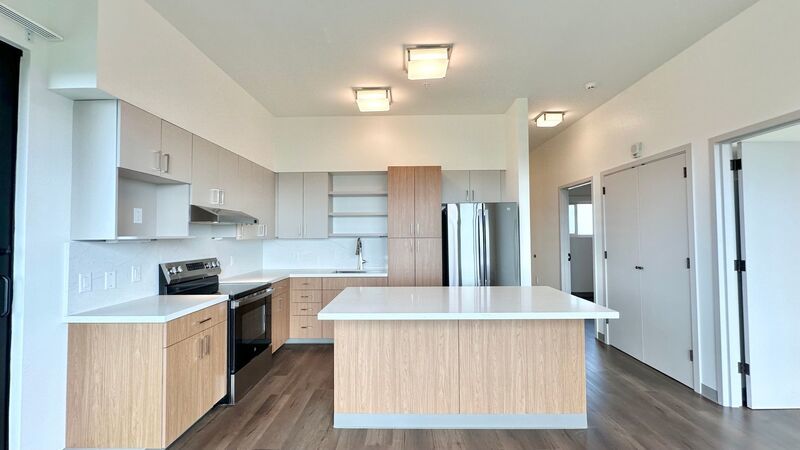 2 BED/1 BATH with 10' Ceilings & Wrap Around Lanai IN BRAND NEW LUHAUOLA (Kapolei) Marketing Description property image