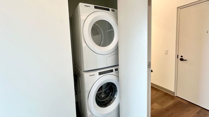 2 BED/1 BATH with 10' Ceilings & Wrap Around Lanai IN BRAND NEW LUHAUOLA (Kapolei) Marketing Description property image
