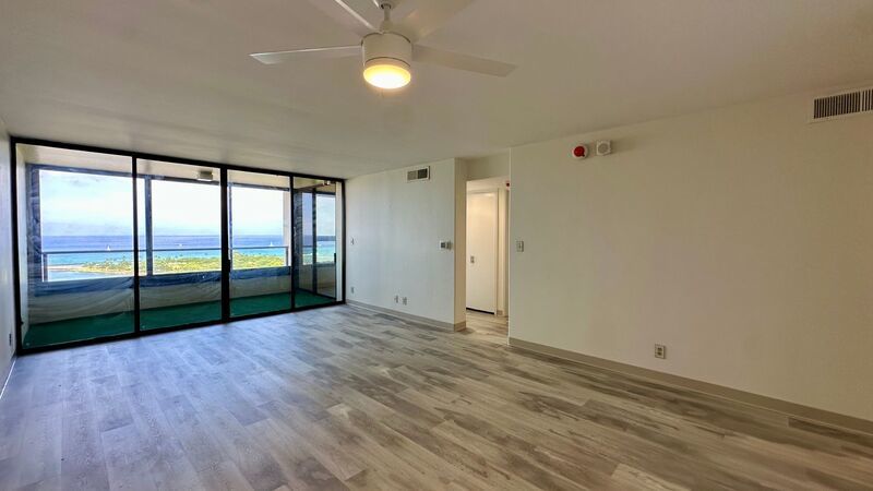 Available NOW - Highly Desired 2 BED 2 BATH Near Ala Moana property image