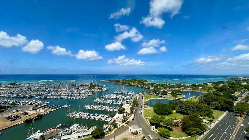 Available NOW - Highly Desired 2 BED 2 BATH Near Ala Moana property image
