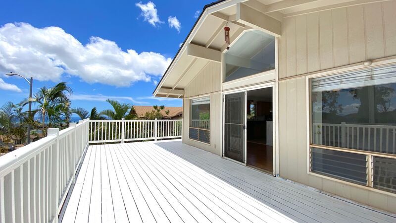 3 BED 2 BATH HOME w/ PV!!! (LOW Electricity Fees) - UPPER MAKAKILO! property image