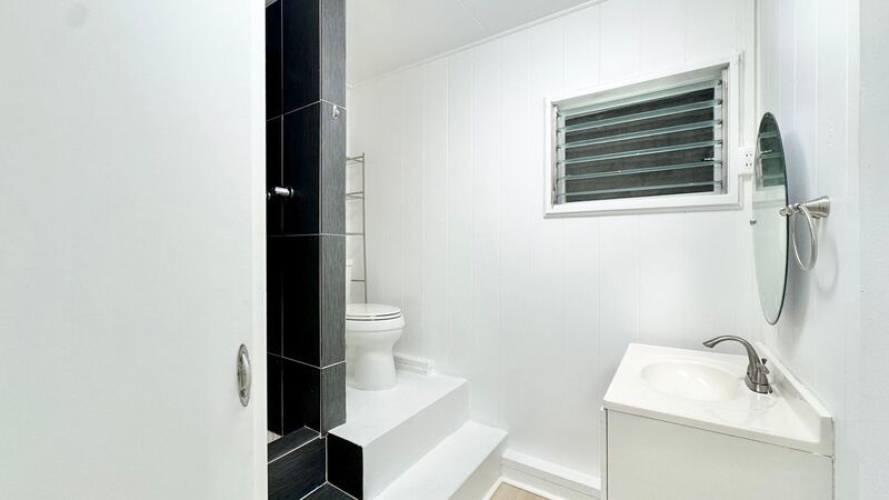 Available NOW - Highly Desired Studio 1 BATH in lush Manoa Valley! property image