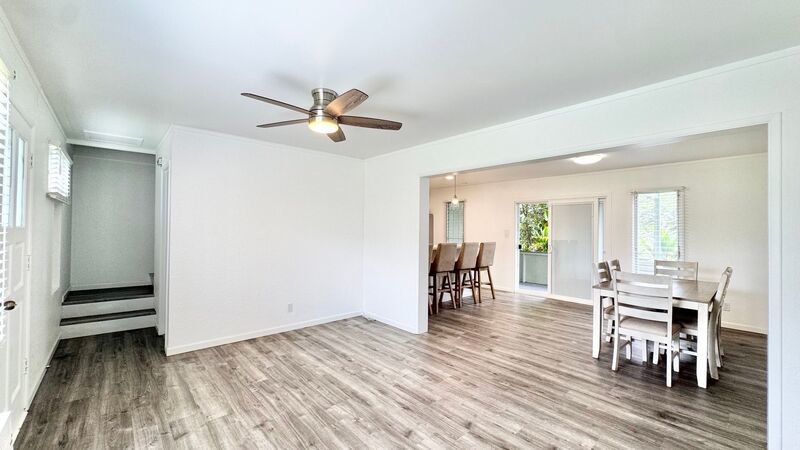 UPDATED 3 BEDROOM TOWNHOME UNIT WITH 2 PARKING STALLS property image