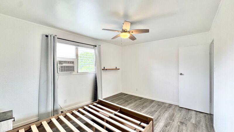 UPDATED 3 BEDROOM TOWNHOME UNIT WITH 2 PARKING STALLS property image