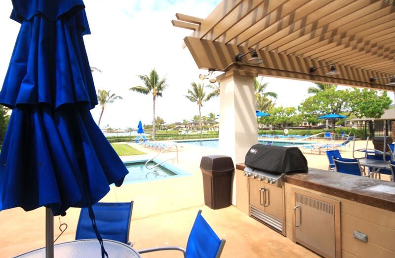 RARELY AVAILABLE 2 BD/2BA CONDO UNIT WITH 2 PARKING STALLS - COLONY AT THE PENINSULA property image