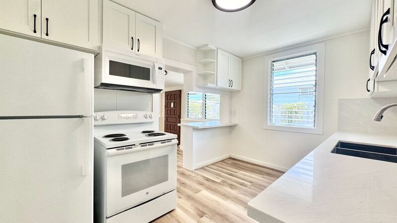 NEWLY RENOVATED 3 BEDROOM HOME IN KAILUA property image