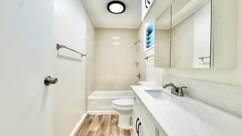 NEWLY RENOVATED 3 BEDROOM HOME IN KAILUA property image