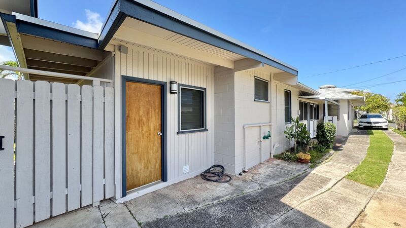 NEWLY RENOVATED 3 BEDROOM HOME IN KAILUA property image