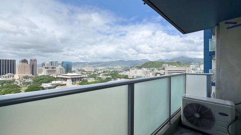 1 BEDROOM CONDO UNIT IN HIGHLY DESIRABLE KAKAAKO property image