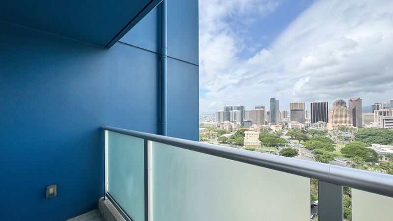 1 BEDROOM CONDO UNIT IN HIGHLY DESIRABLE KAKAAKO property image
